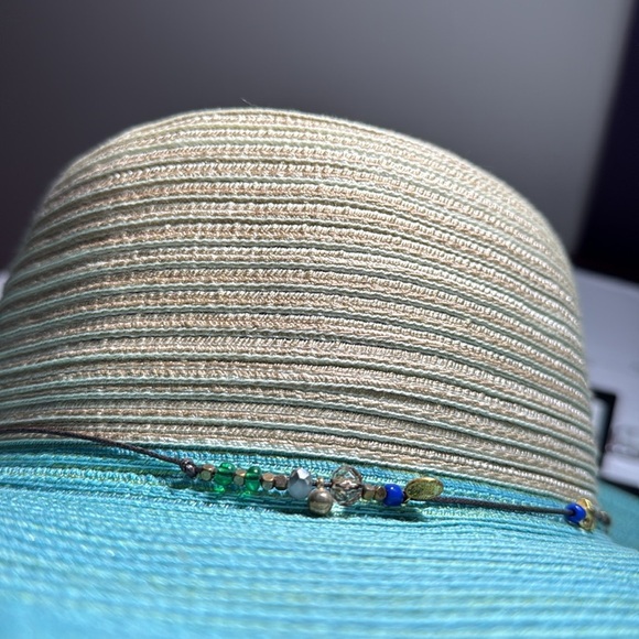 NWOT Kallina Wide Brim Sun Hat Blue Tan Beaded Butterfly Charm Sun Protection - Picture 7 of 13